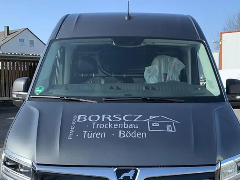 Motorhaube – Borscz Trockenbau