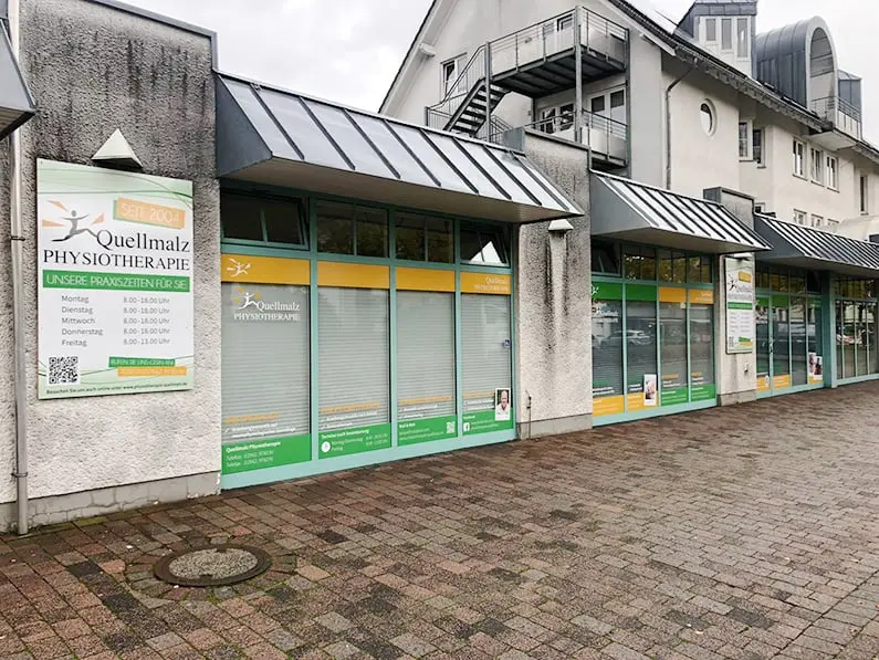 Fassade und Fenster – Quellmalz Physiotherapie